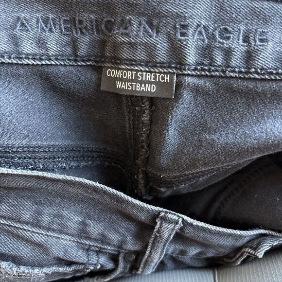 American Eagle AE Ripped 90’s Boyfriend Jeans SZ 4 Regular Women’s Black - Picture 8 of 11